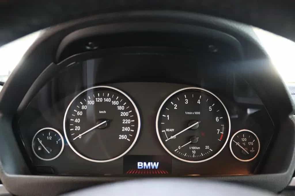 BMW 4 Series 420i Advantage * SHZ * PDC * Tempomat * 04/2018-photo-9