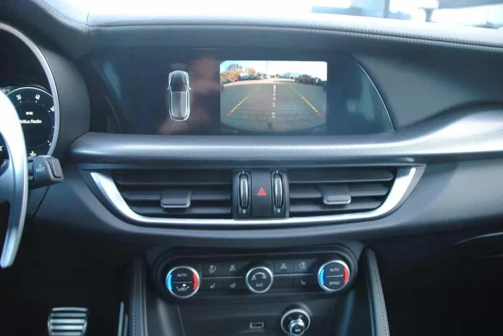 Alfa Romeo Stelvio Veloce Q4 elektr. AHK, Premium-Paket 05/2023-photo-20