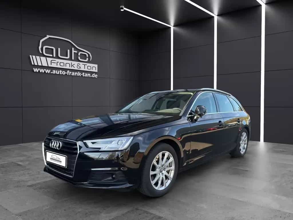 Audi A4 Avant*Quattro*Apple CarPlay*Navi*AHK*Sport* 08/2019-photo-0