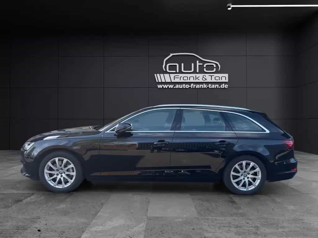 Audi A4 Avant*Quattro*Apple CarPlay*Navi*AHK*Sport* 08/2019-photo-2