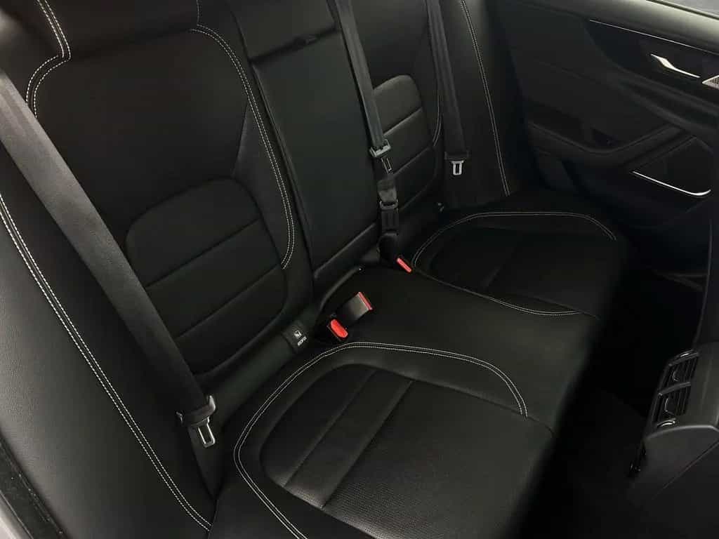 Jaguar XE D200 R-DYNAMIC BLACK AWD/Keyless/HeadUp 03/2022-photo-13