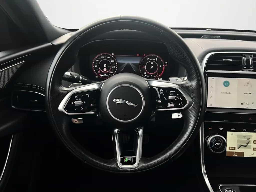 Jaguar XE D200 R-DYNAMIC BLACK AWD/Keyless/HeadUp 03/2022-photo-15