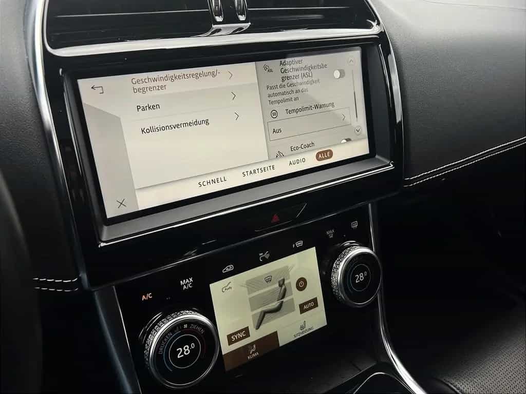 Jaguar XE D200 R-DYNAMIC BLACK AWD/Keyless/HeadUp 03/2022-photo-27