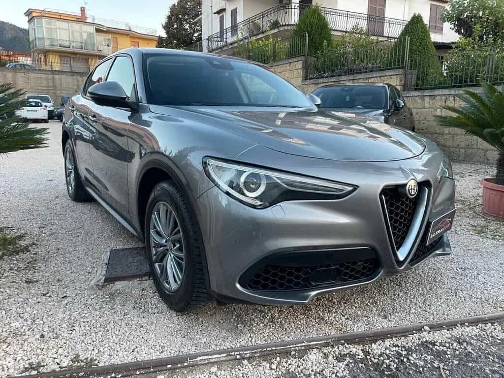 Alfa Romeo Stelvio 2.2 Turbodiesel 160 CV Busine 10/2021-photo-2