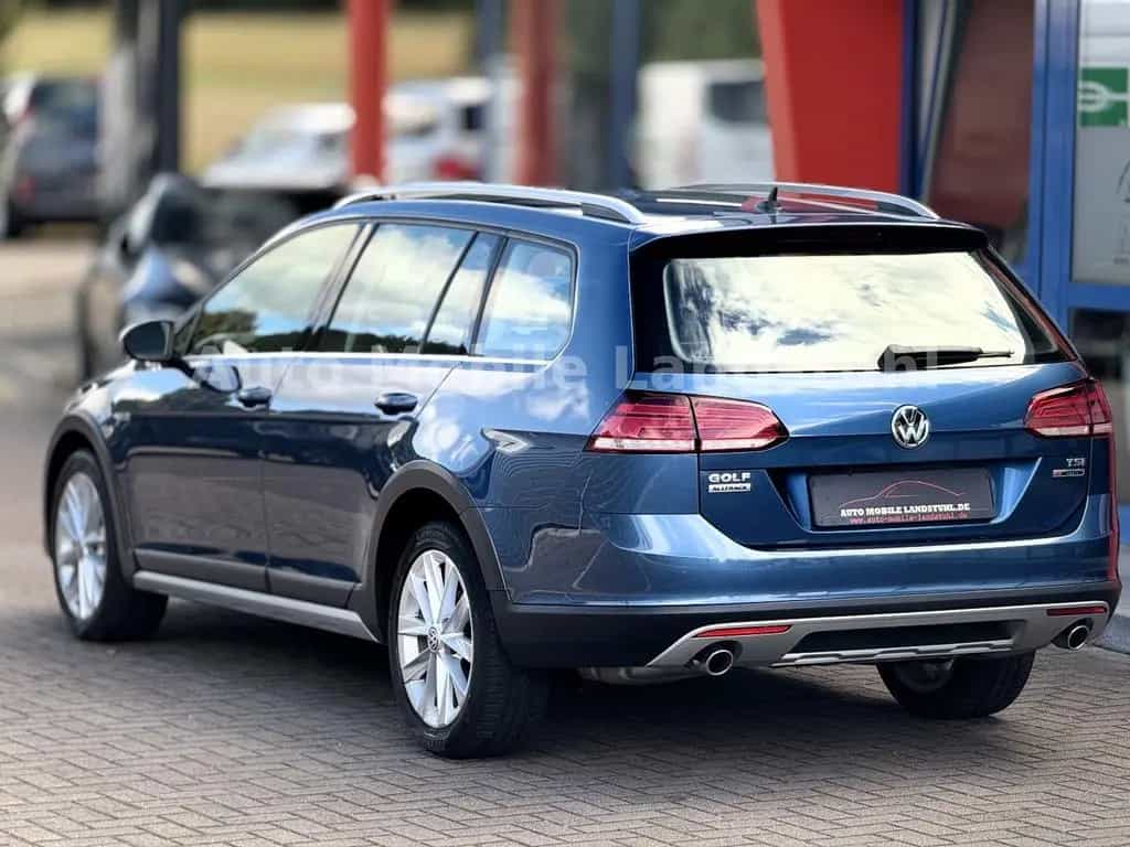 Volkswagen Golf TSI*DSG*4MOTION*ALLTRACK*ALU*KLIMA*SZHZ 07/2018-photo-4