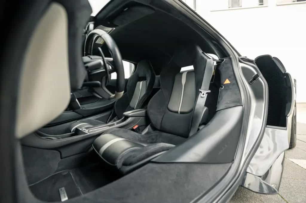McLaren 570S //LIFT//B&W//CARBON//STEALTH-PACK//LUX-PACK 08/2016-photo-9