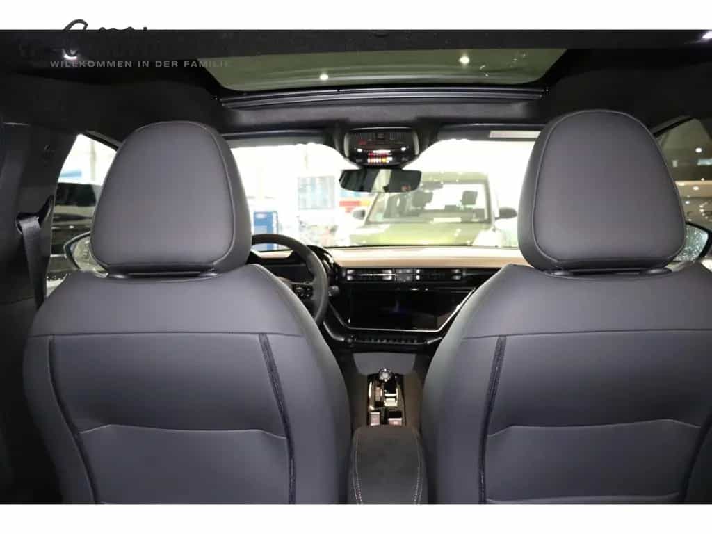 Alfa Romeo Junior Ibrida 1.2 VGT 48V-Hybrid Intensa El. Pan 02/2026-photo-10