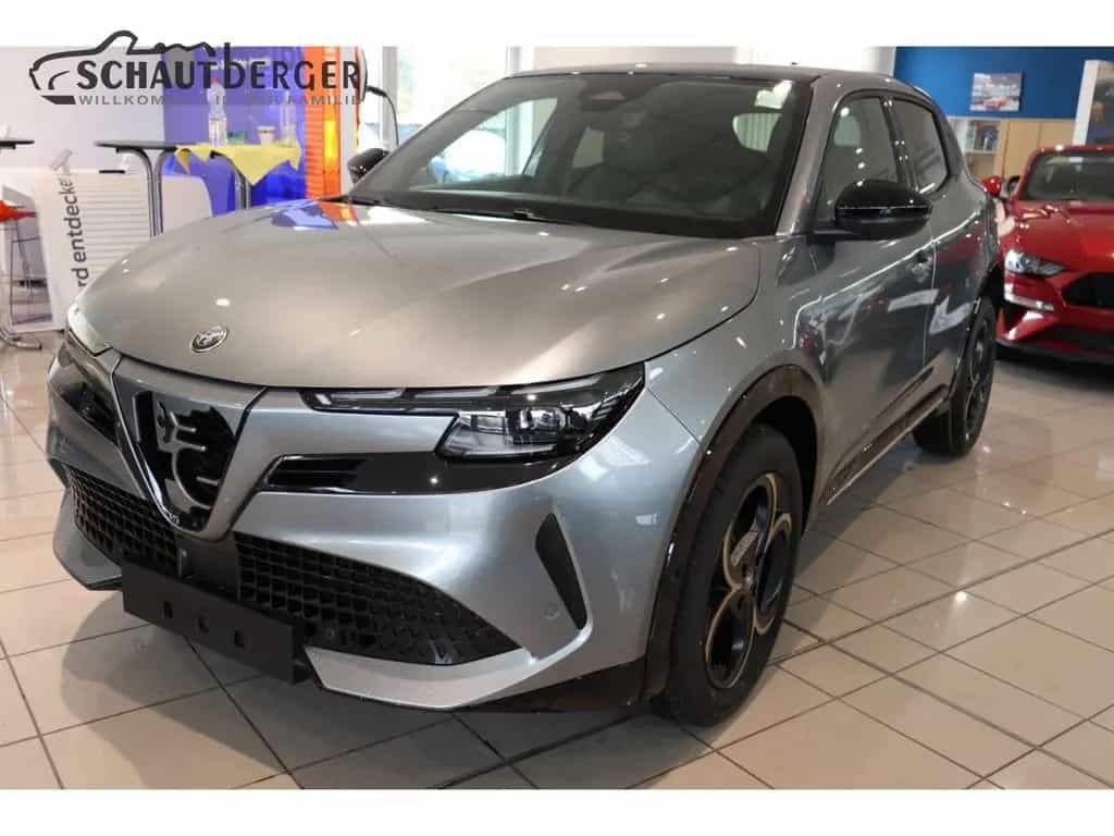 Alfa Romeo Junior Ibrida 1.2 VGT 48V-Hybrid Intensa El. Pan 02/2026-photo-2