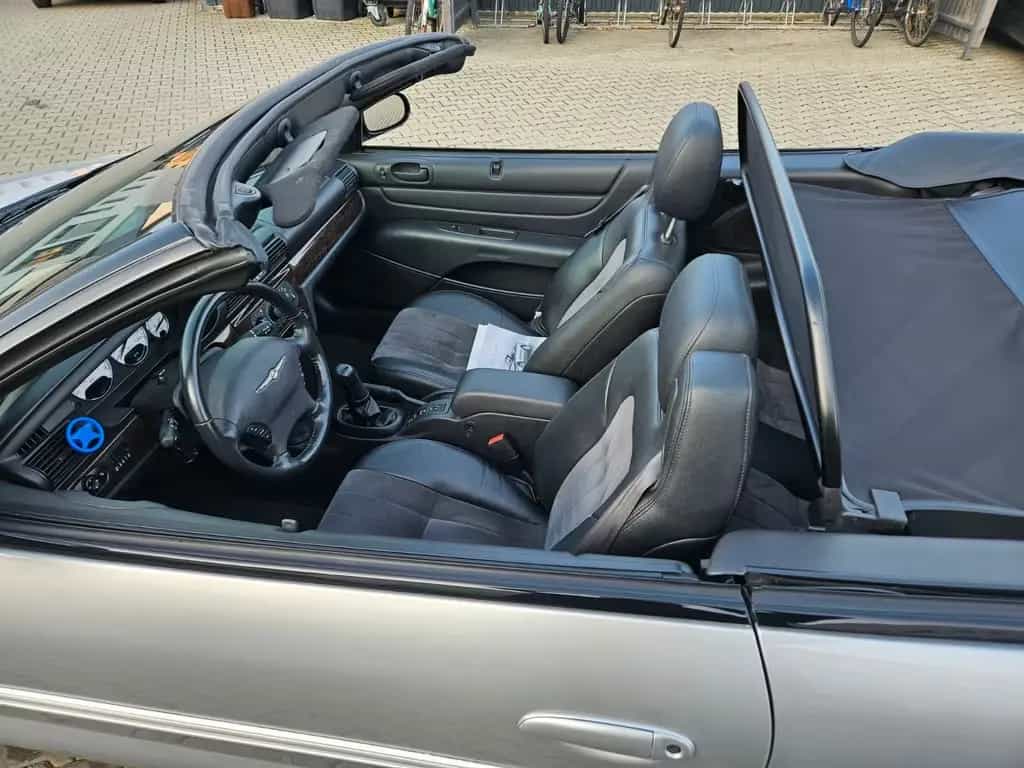 Chrysler Sebring Cabrio 2.0 Touring Sitzheiz. 07/2005-photo-12