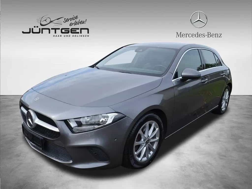 Mercedes-Benz A-Class 220 NAVI PREMIUM + RFK + MBUX + PARK ASSIST 06/2019-photo-2