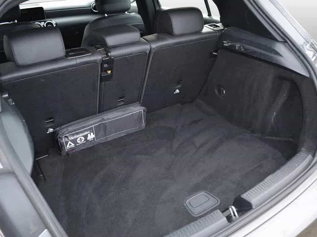 Mercedes-Benz A-Class 220 NAVI PREMIUM + RFK + MBUX + PARK ASSIST 06/2019-photo-7