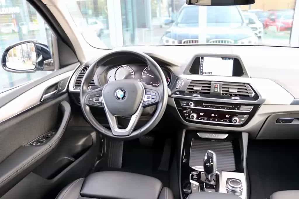 BMW X3 20i xDrive X-Line Navi PDC Klima LED SHZ 01/2019-photo-15