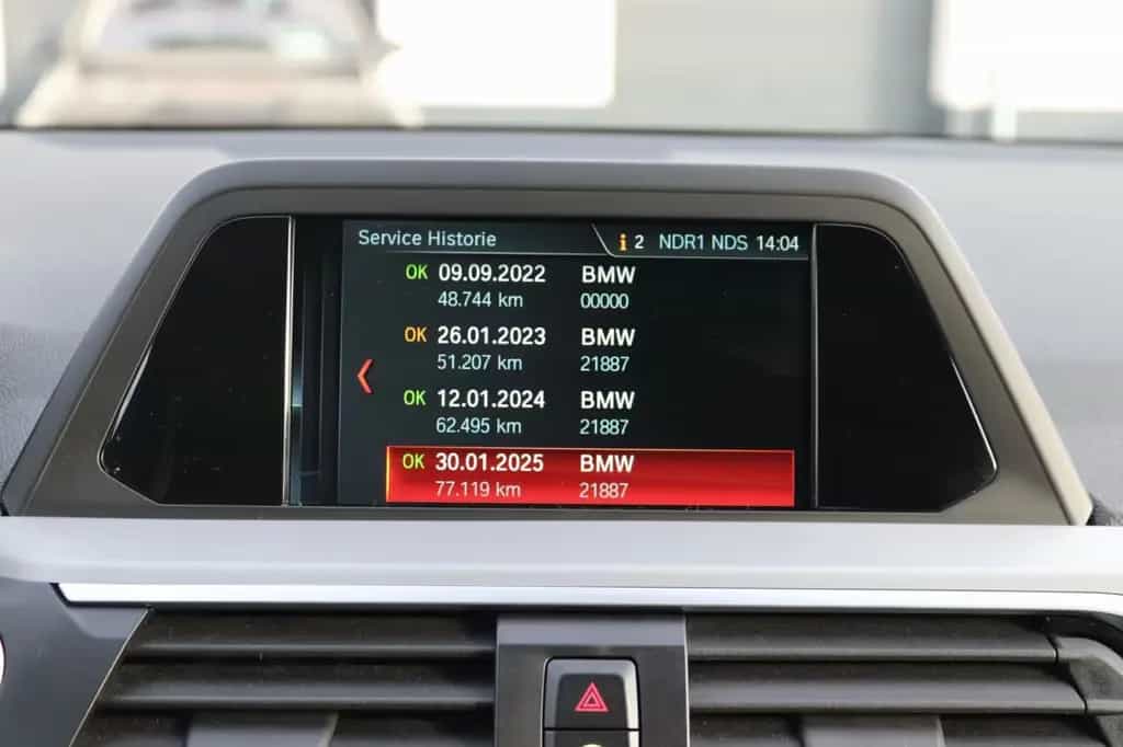 BMW X3 20i xDrive X-Line Navi PDC Klima LED SHZ 01/2019-photo-24