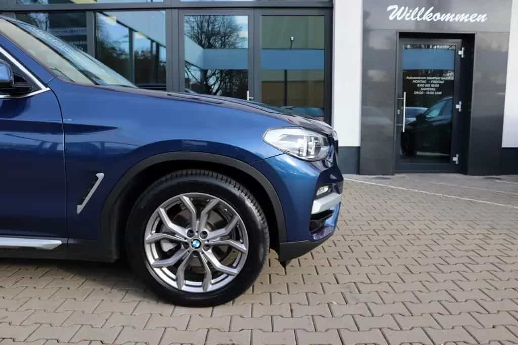 BMW X3 20i xDrive X-Line Navi PDC Klima LED SHZ 01/2019-photo-9
