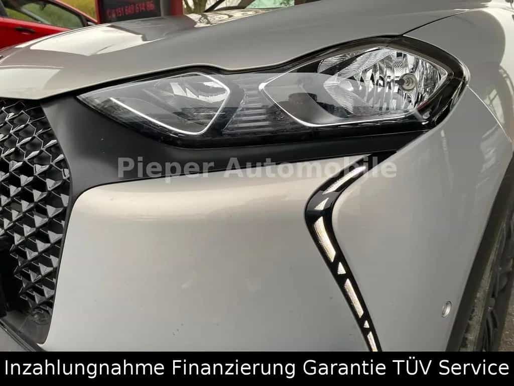 DS Automobiles DS3 Crossback Bastille Automatik CarPlay 1.Hand 08/2022-photo-1