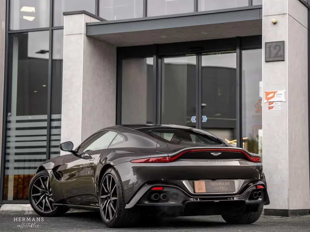 Aston Martin V8 Vantage 4.0 / Memory / kamera / Dealer / Cool 05/2021-photo-10