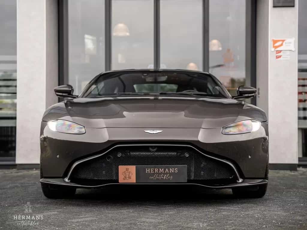 Aston Martin V8 Vantage 4.0 / Memory / kamera / Dealer / Cool 05/2021-photo-2