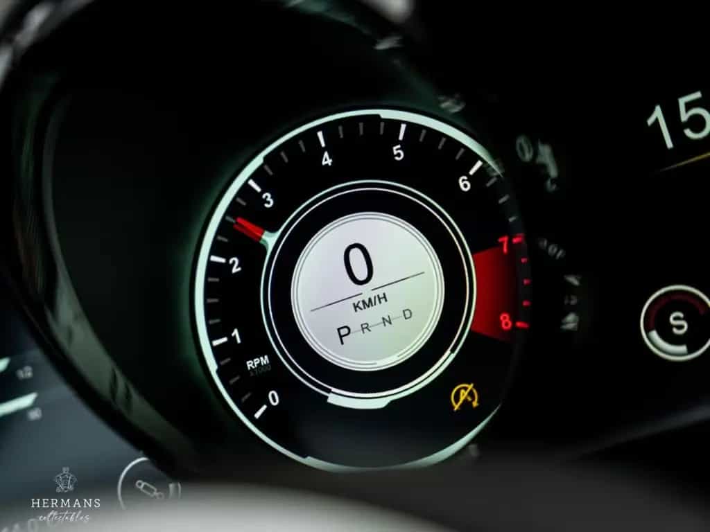 Aston Martin V8 Vantage 4.0 / Memory / kamera / Dealer / Cool 05/2021-photo-21
