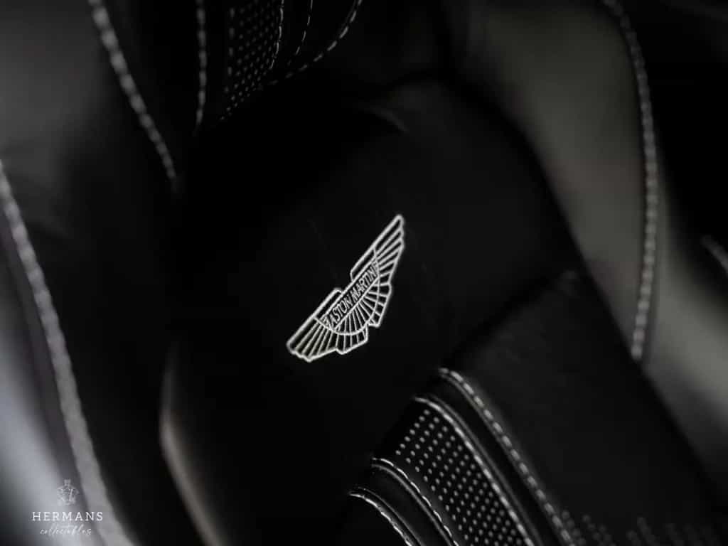 Aston Martin V8 Vantage 4.0 / Memory / kamera / Dealer / Cool 05/2021-photo-34