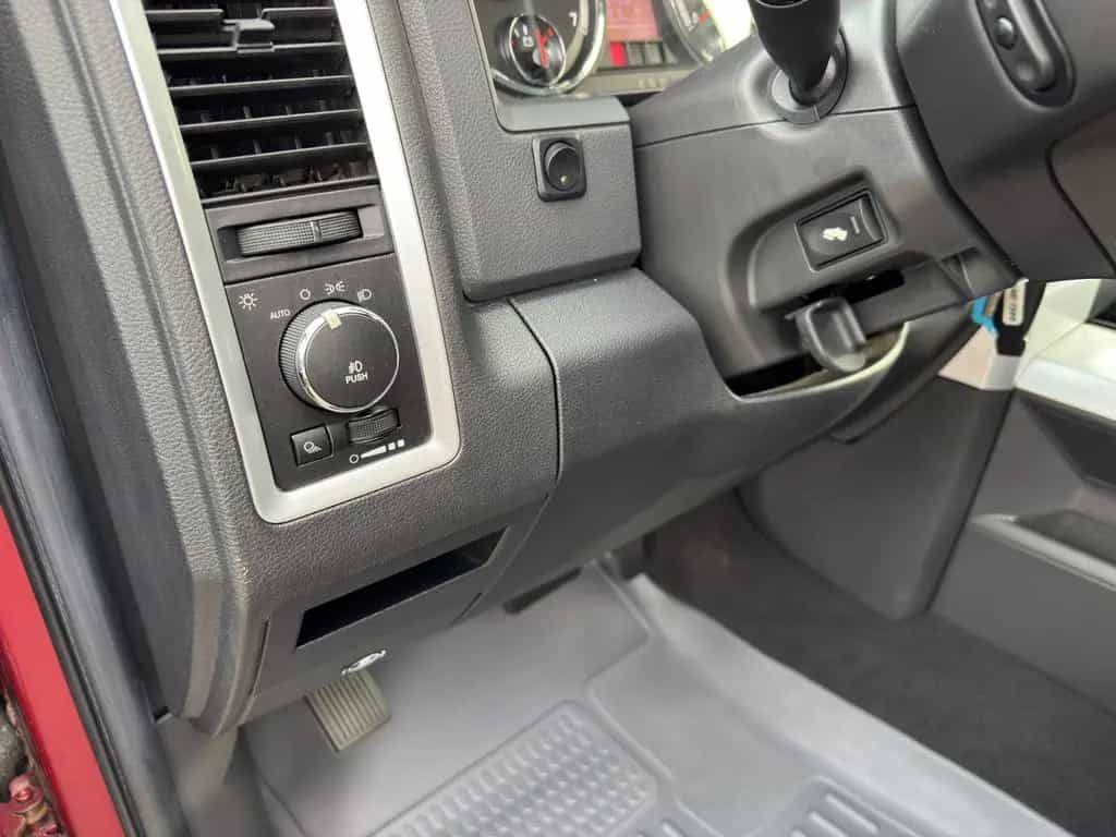Dodge RAM 1500 5,7 HEMI | 1. HAND | QUADCAB| 4x4 | LUFTF. 12/2011-photo-19