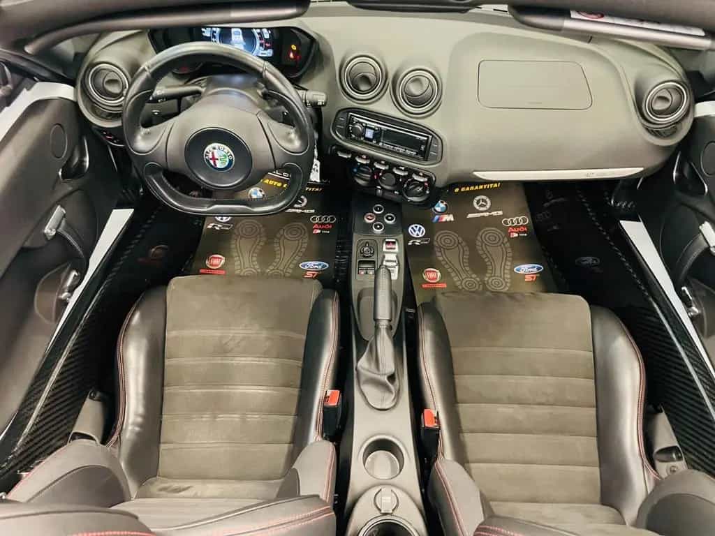 Alfa Romeo 4C 1750 TBi Spider 240 cv TCT 10/2016-photo-9