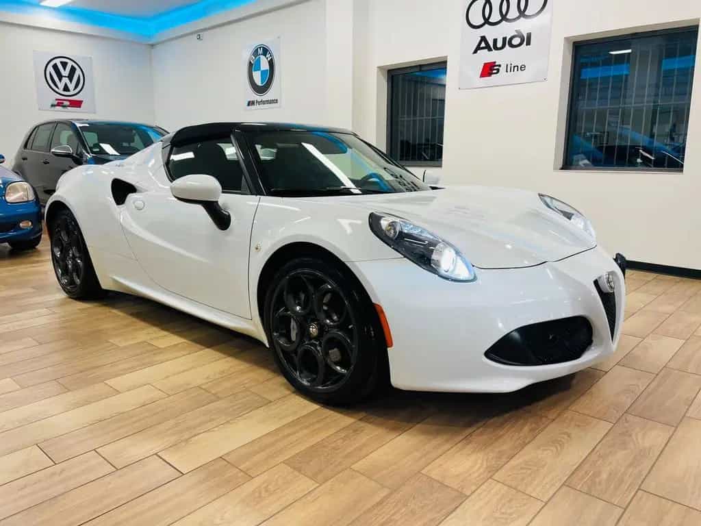 Alfa Romeo 4C 1750 TBi Spider 240 cv TCT 10/2016-photo-1