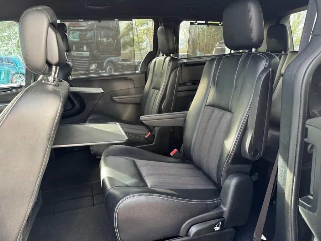 Lancia Voyager S 2.8 CRD 130 KW,DVD El.Schiebetür Xen 11/2015-photo-6