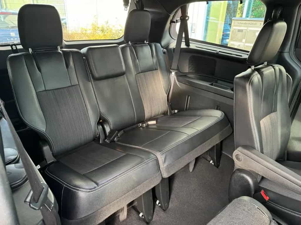Lancia Voyager S 2.8 CRD 130 KW,DVD El.Schiebetür Xen 11/2015-photo-9