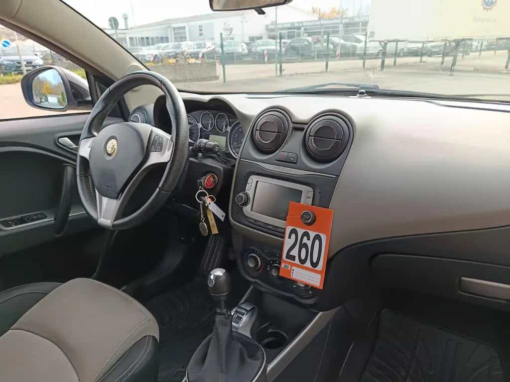 Alfa Romeo MiTo Turismo 08/2014-photo-8