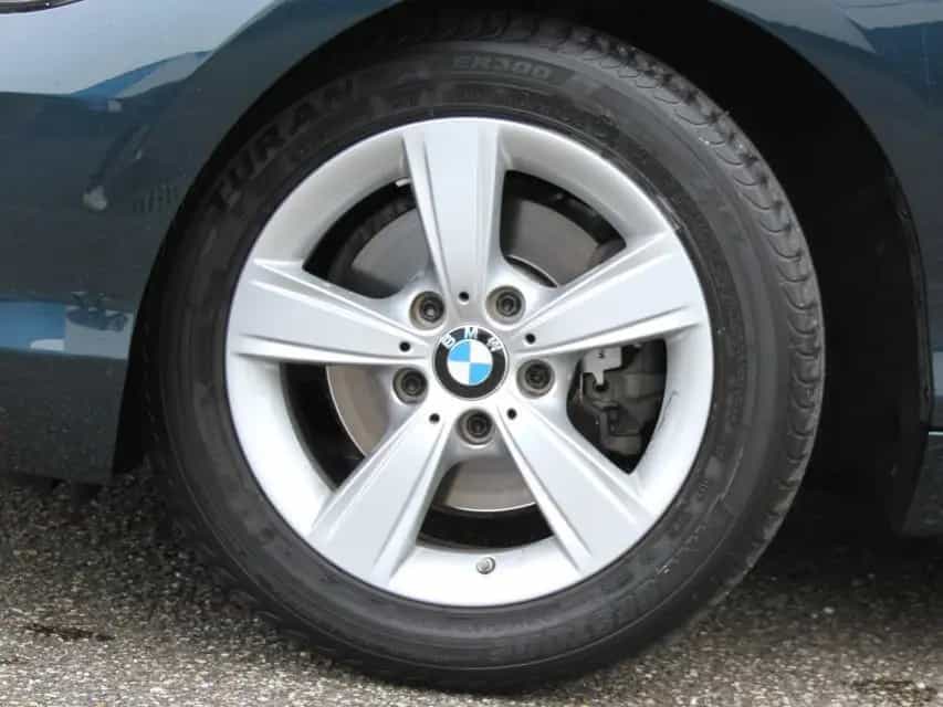 BMW 1 Series 120i 1.6 Sport-Line Autom. Schiebedach LED Navi 01/2016-photo-3