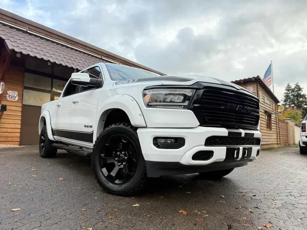 Dodge RAM LARAMI*SPORT*12"RADIO*PANO*OFFROAD*BÜGEL*GARANTI 12/2020-photo-13