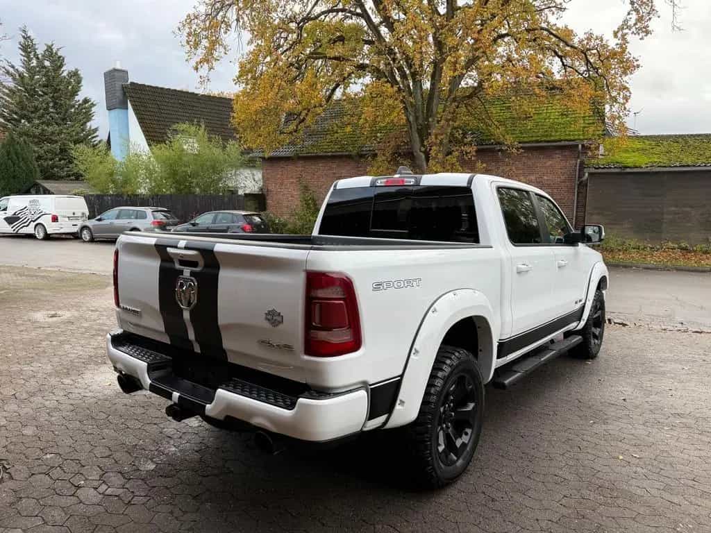 Dodge RAM LARAMI*SPORT*12"RADIO*PANO*OFFROAD*BÜGEL*GARANTI 12/2020-photo-21