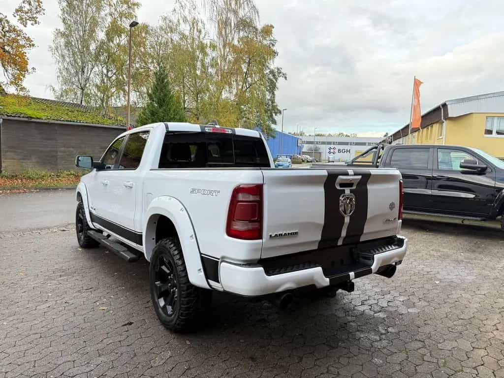 Dodge RAM LARAMI*SPORT*12"RADIO*PANO*OFFROAD*BÜGEL*GARANTI 12/2020-photo-27