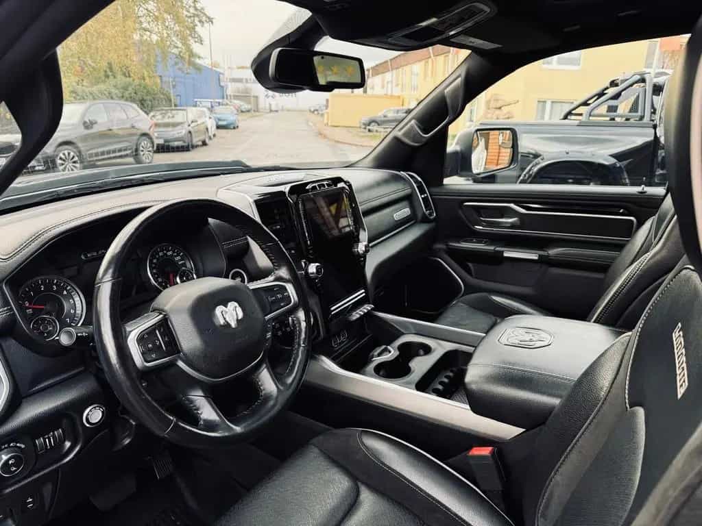 Dodge RAM LARAMI*SPORT*12"RADIO*PANO*OFFROAD*BÜGEL*GARANTI 12/2020-photo-31