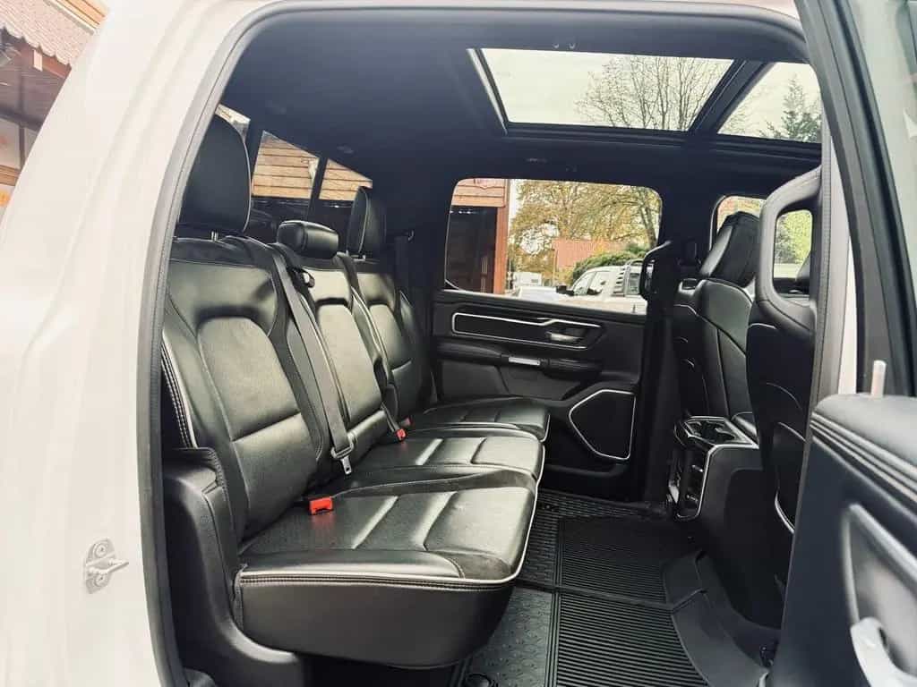 Dodge RAM LARAMI*SPORT*12"RADIO*PANO*OFFROAD*BÜGEL*GARANTI 12/2020-photo-38