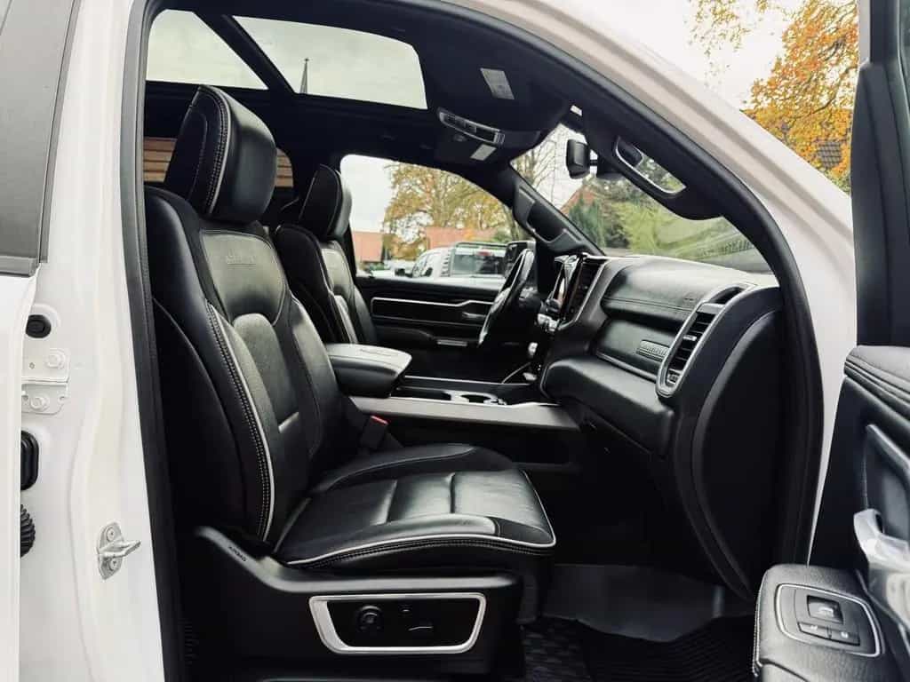 Dodge RAM LARAMI*SPORT*12"RADIO*PANO*OFFROAD*BÜGEL*GARANTI 12/2020-photo-44