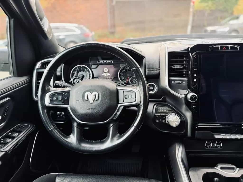 Dodge RAM LARAMI*SPORT*12"RADIO*PANO*OFFROAD*BÜGEL*GARANTI 12/2020-photo-48