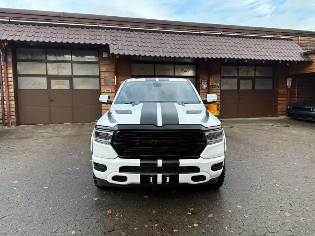 Dodge RAM LARAMI*SPORT*12"RADIO*PANO*OFFROAD*BÜGEL*GARANTI 12/2020-photo-7