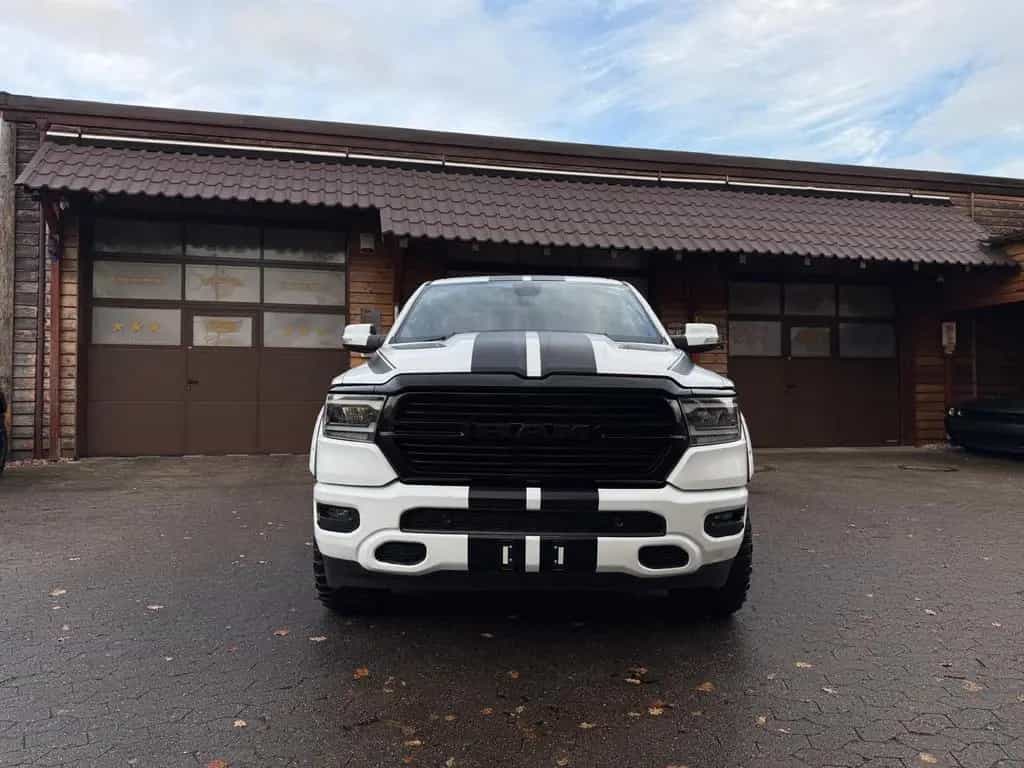 Dodge RAM LARAMI*SPORT*12"RADIO*PANO*OFFROAD*BÜGEL*GARANTI 12/2020-photo-8