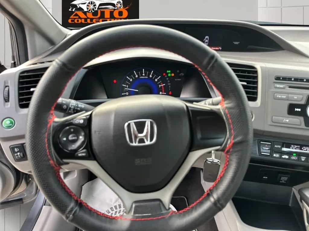Honda Civic Comfort  1,8 Ltr.-104 kW i-VTEC KAT Limo 04/2013-photo-11