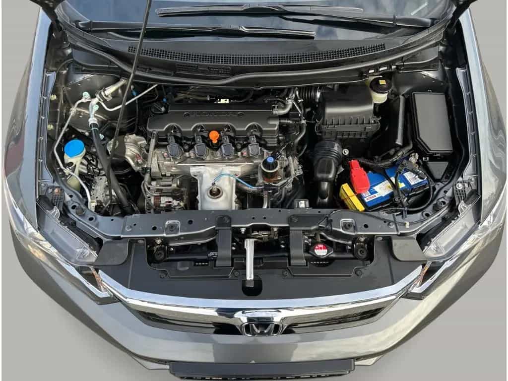 Honda Civic Comfort  1,8 Ltr.-104 kW i-VTEC KAT Limo 04/2013-photo-15