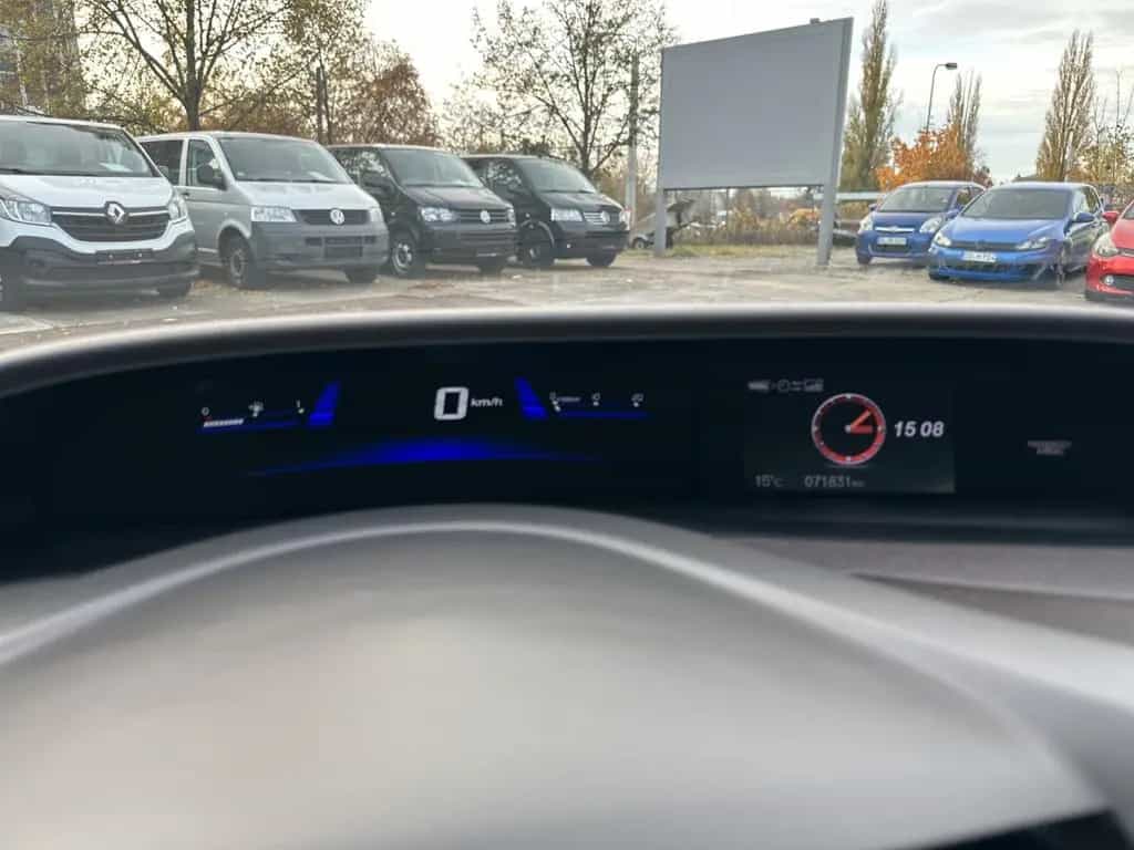 Honda Civic Comfort  1,8 Ltr.-104 kW i-VTEC KAT Limo 04/2013-photo-28