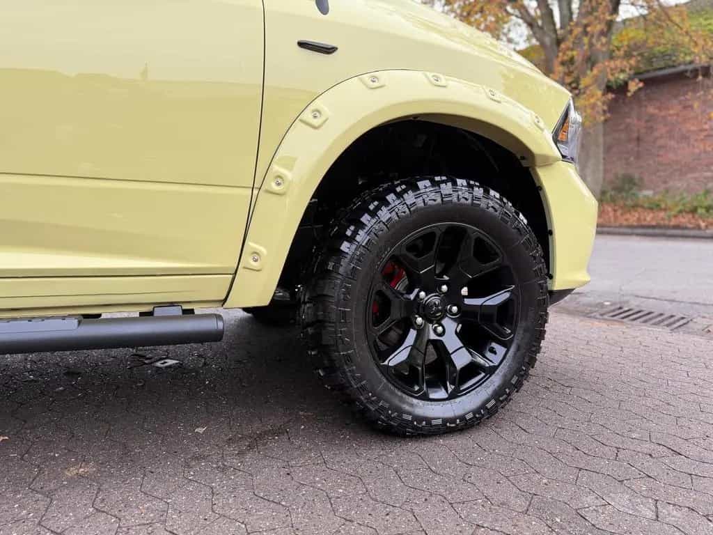 Dodge RAM V8*5,7*4X4*AHK*NAVI*SPORT*OFFROAD*LIFT*GARANTIE 12/2019-photo-21