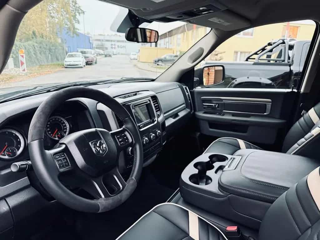Dodge RAM V8*5,7*4X4*AHK*NAVI*SPORT*OFFROAD*LIFT*GARANTIE 12/2019-photo-35
