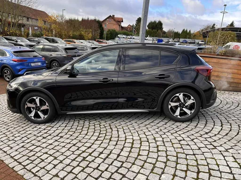 Ford Focus 1,0 EcoBoost mHEV Active 17"Alu Navi null-photo-2