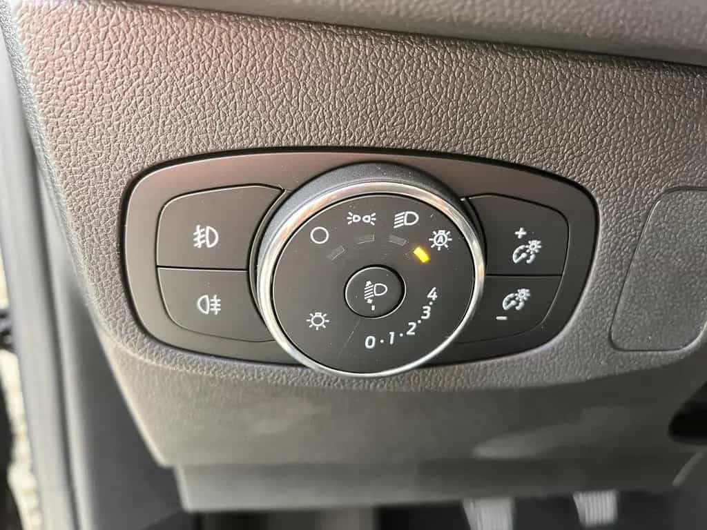 Ford Focus 1,0 EcoBoost mHEV Active 17"Alu Navi null-photo-7