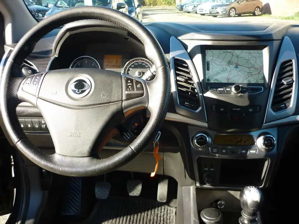 Ssangyong Korando 2.2 Diesel e-XDi 220 Sapphire 4WD 05/2016-photo-13