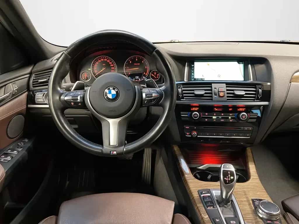BMW X4 xDrive 35d ACC Ad. KL. DA+ KZ AHK X-Line 03/2017-photo-12