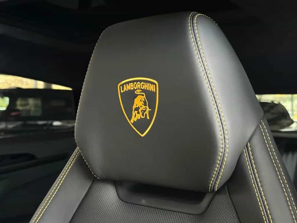 Lamborghini Urus S - NOVITEC Wide Body Kit 05/2024-photo-15