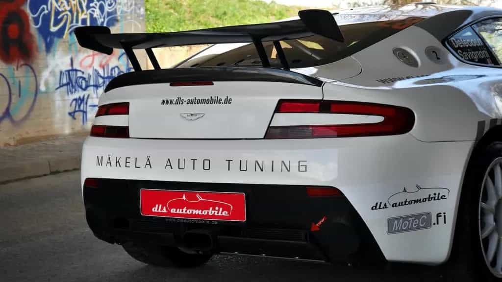 Aston Martin V8 Vantage GT4 Rallye "one of one" Ex-Delecour! 05/2012-photo-14